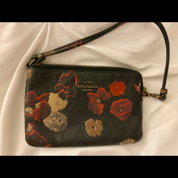 Coach Cherry Blossom Wristlet - Picture 1 of 4